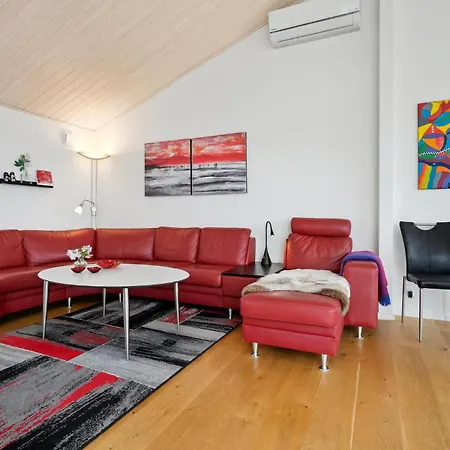 Holiday home In Hejls With Wifi